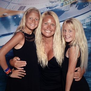 Meet your Posher, Felicity